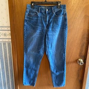 AE Mom Jean